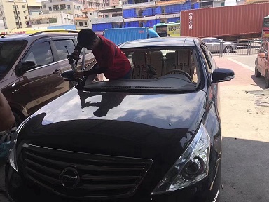 汽車玻璃更換
