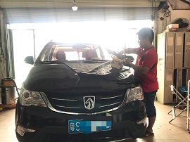 汽車前擋風玻璃修複