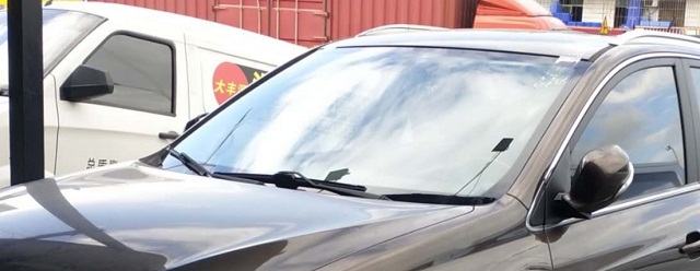 汽車玻璃無痕修複