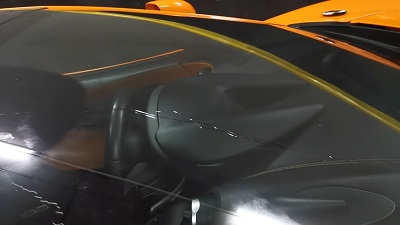 汽車玻璃裂了沒有及時處理，安全有保障嗎？